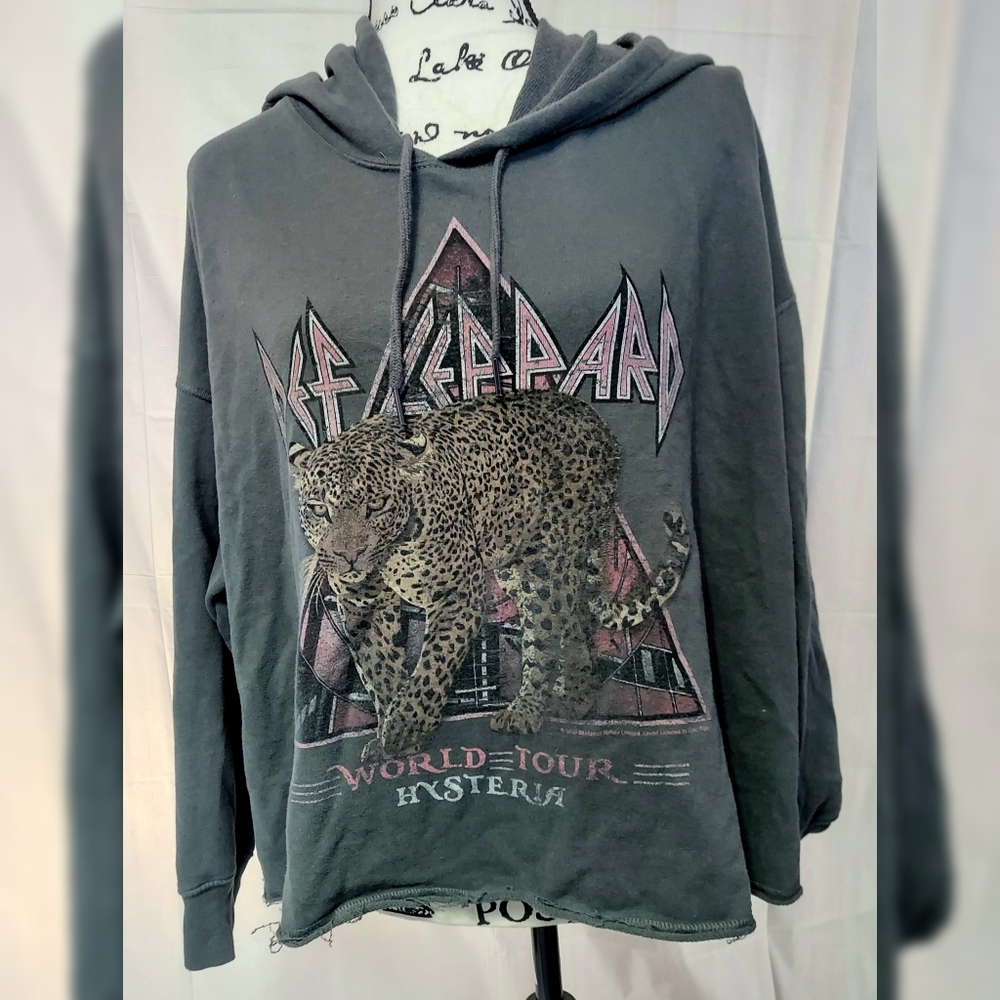 Torrid Def Leppard Hoodie Sweatshirt Size 3